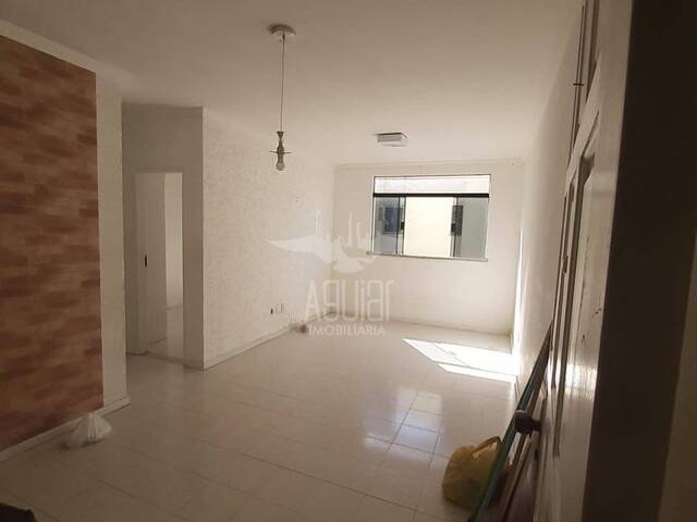 #2841 - Apartamento para Venda em Feira de Santana - BA - 2