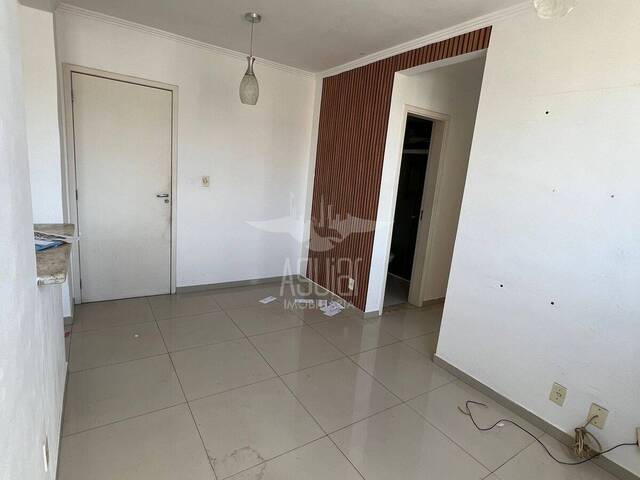 Apartamento para Venda em Feira de Santana - 5