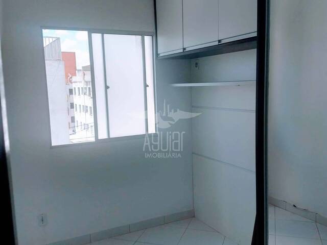 Apartamento para Venda em Feira de Santana - 5