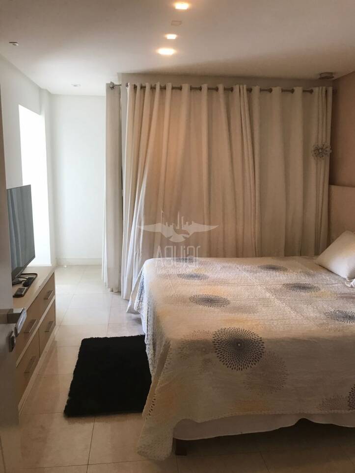 Casa à venda com 4 quartos, 1m² - Foto 8