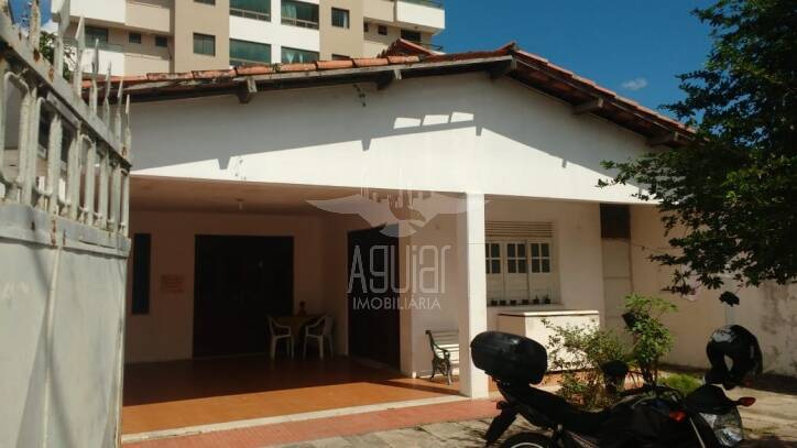 Casa à venda com 3 quartos, 1m² - Foto 2