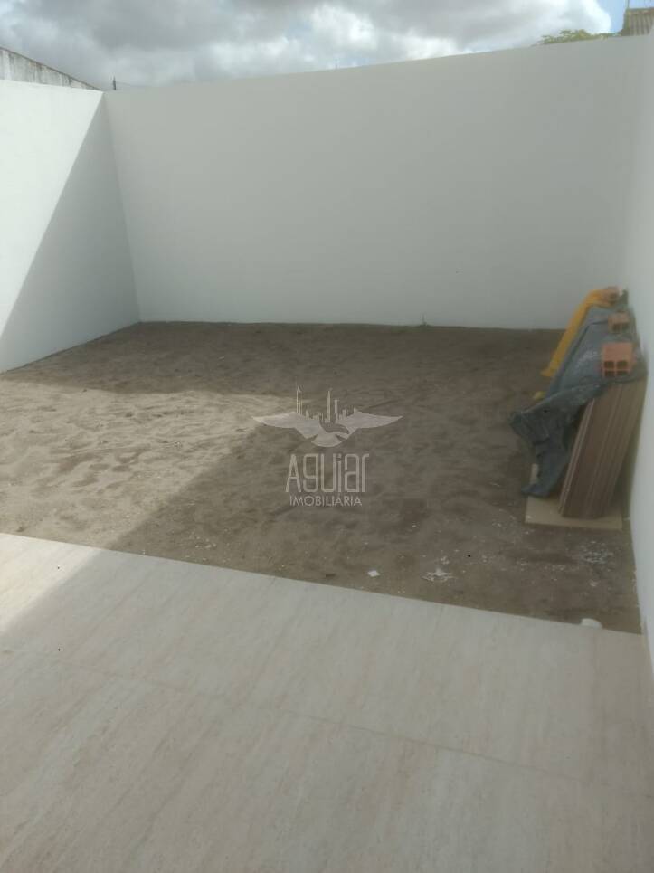 Casa à venda com 2 quartos, 1m² - Foto 19