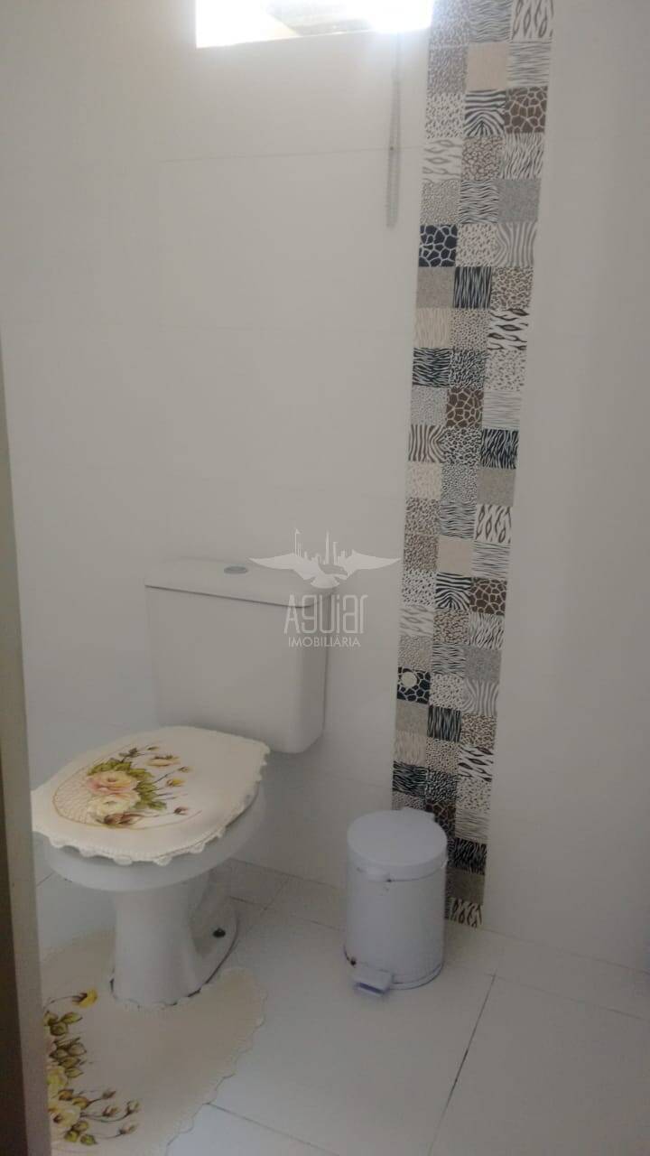 Casa à venda com 3 quartos, 1m² - Foto 5