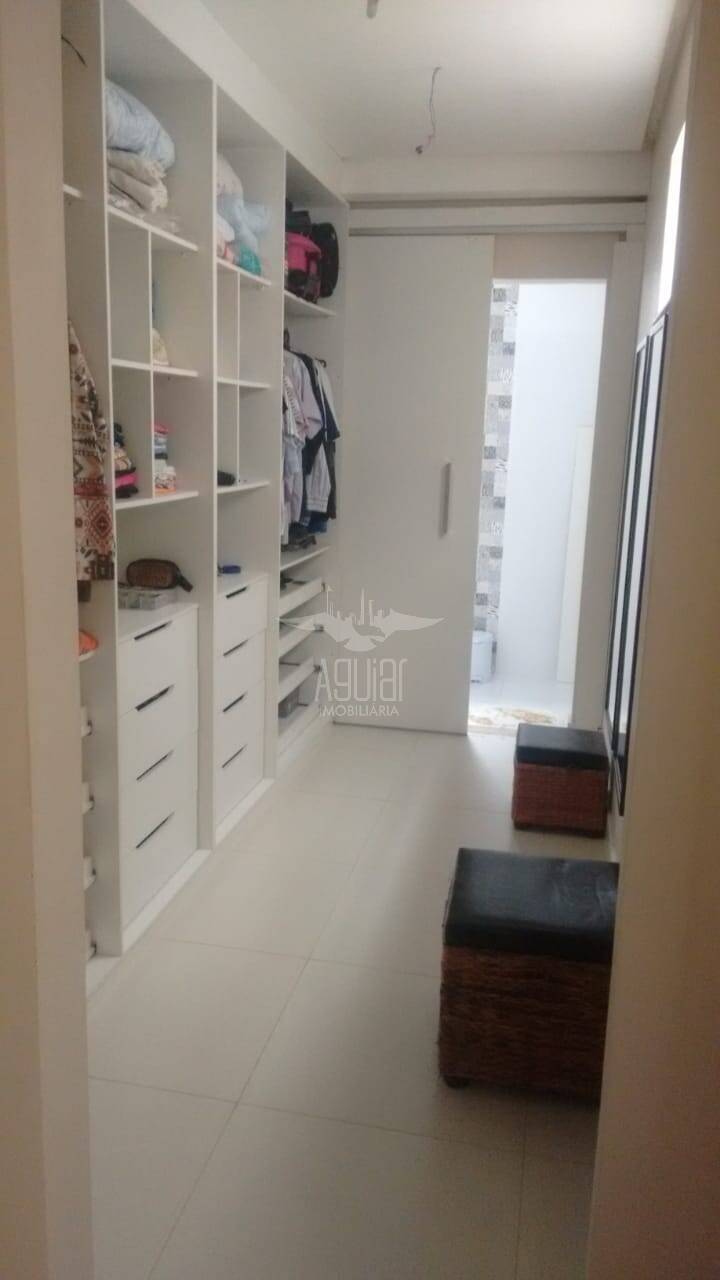 Casa à venda com 3 quartos, 1m² - Foto 8