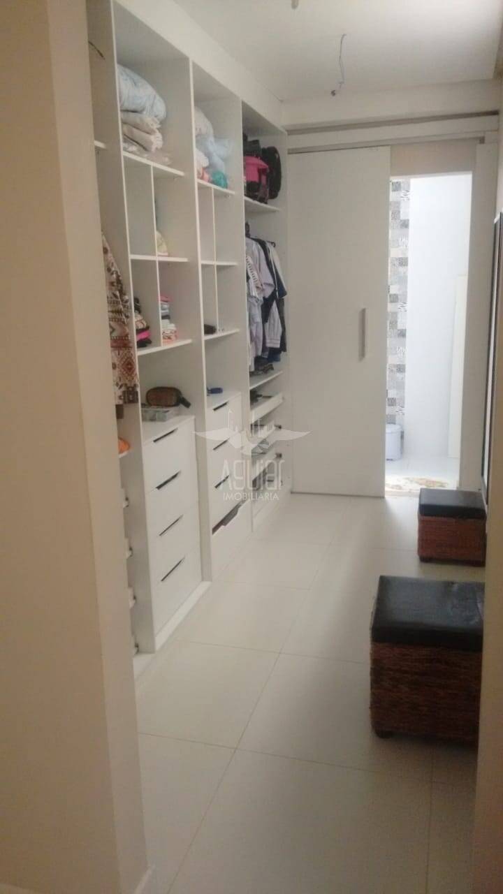 Casa à venda com 3 quartos, 1m² - Foto 13