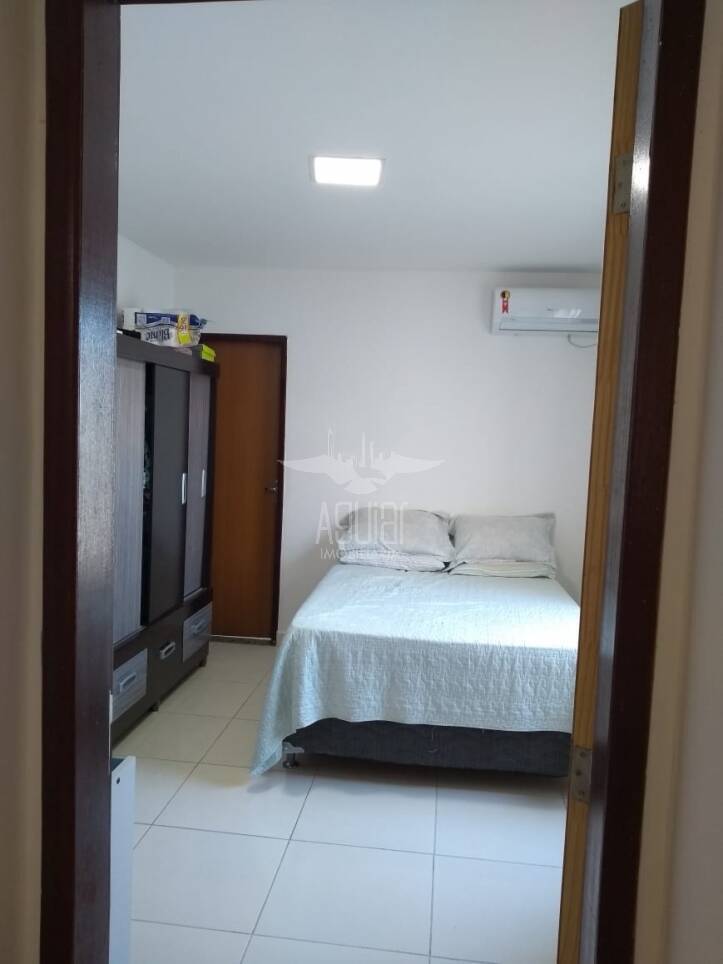 Casa à venda com 2 quartos, 1m² - Foto 7