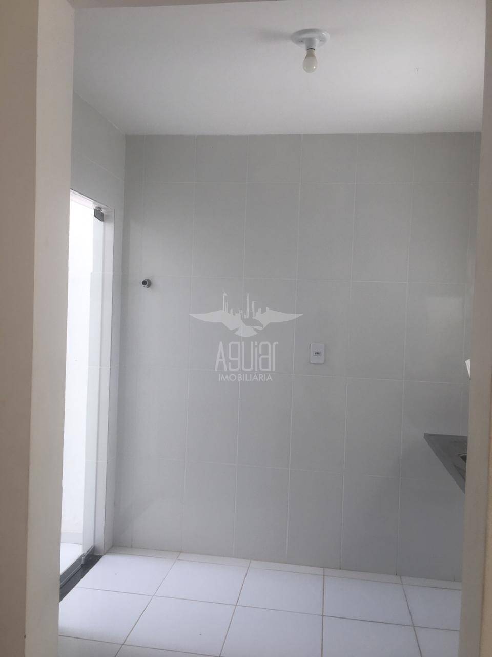 Casa à venda com 2 quartos, 1m² - Foto 31