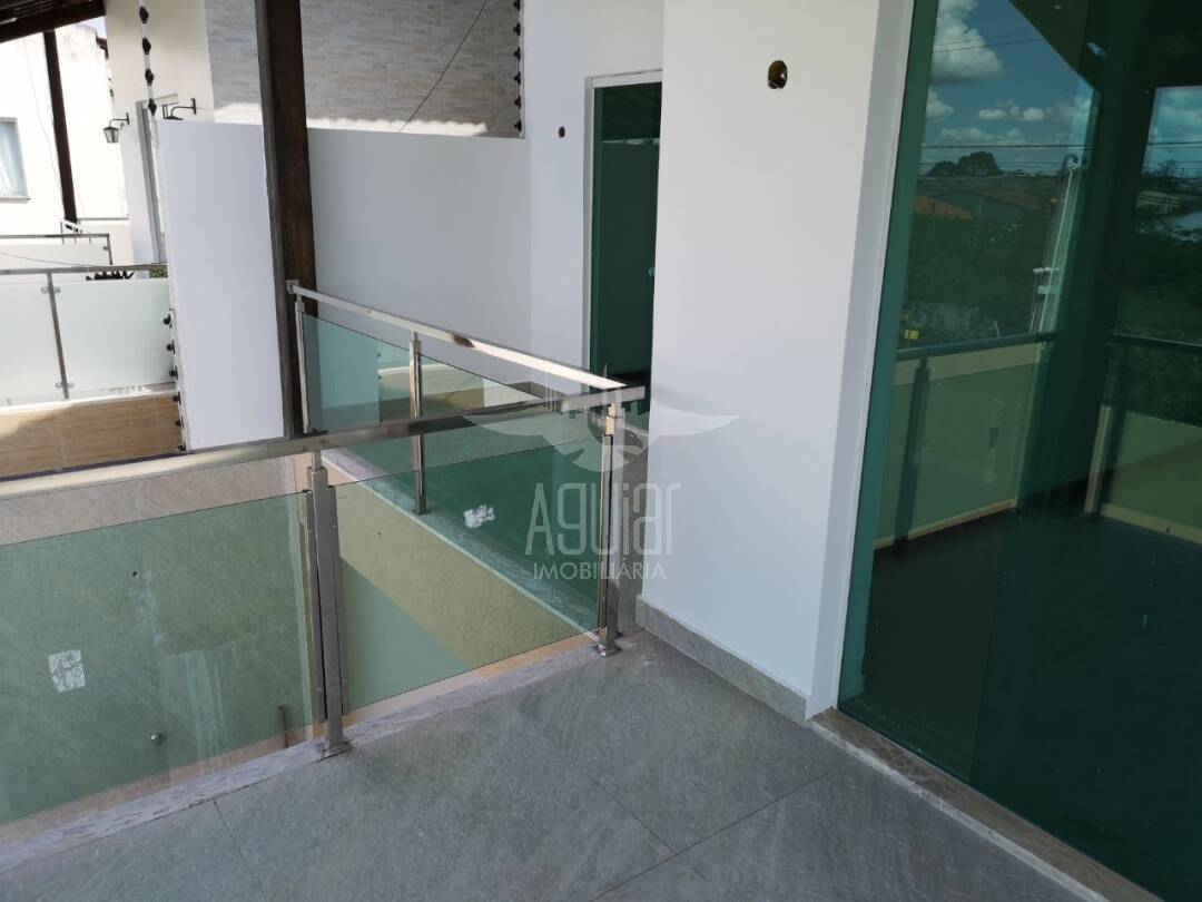 Casa à venda com 3 quartos, 180m² - Foto 2