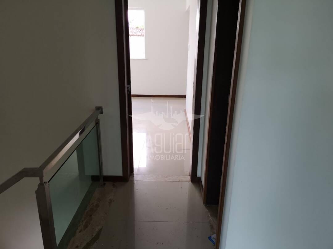 Casa à venda com 3 quartos, 180m² - Foto 16