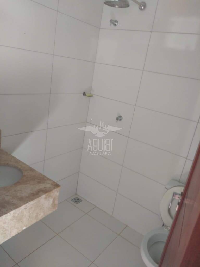 Casa à venda com 4 quartos, 300m² - Foto 14