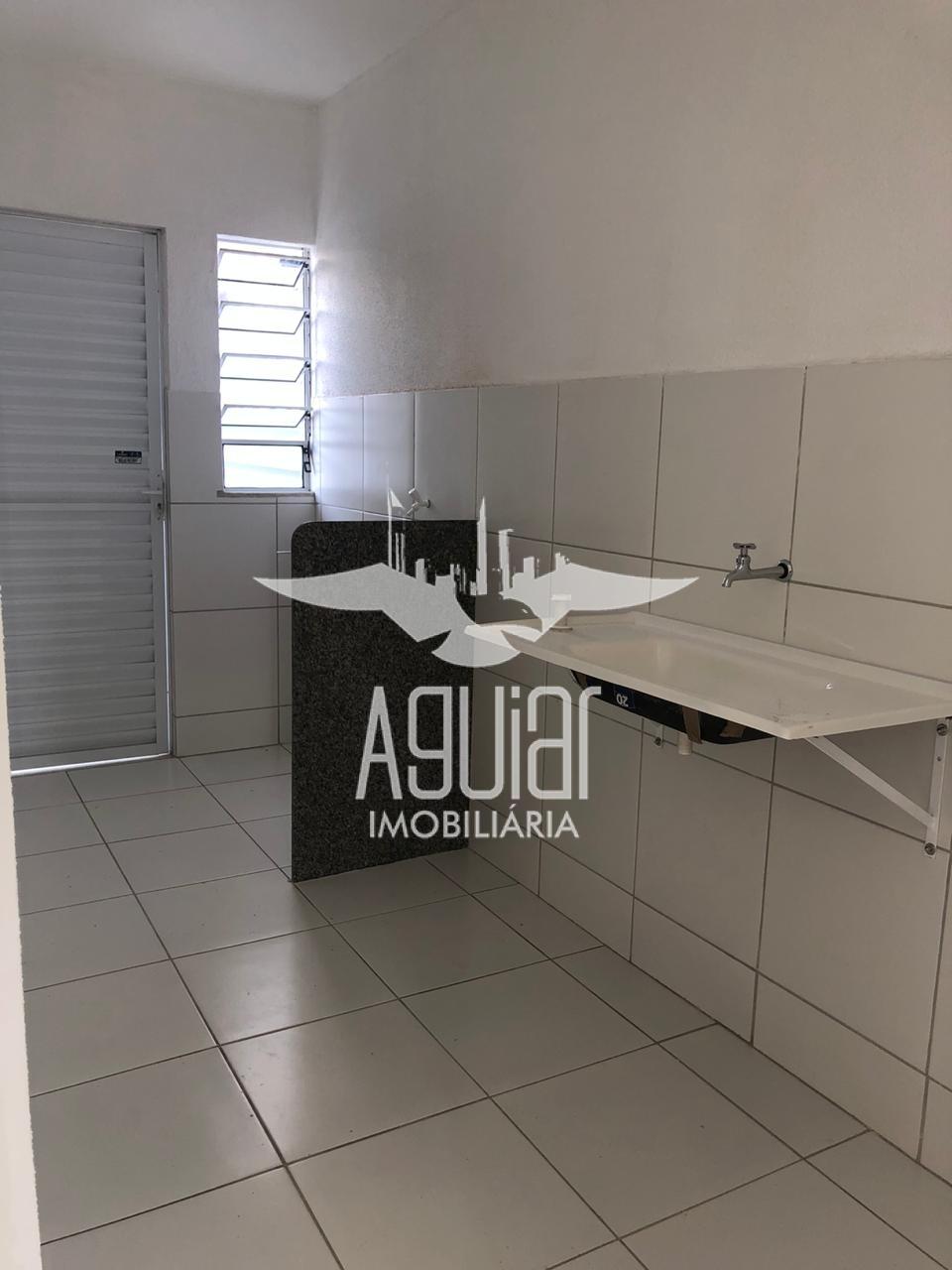 Casa à venda com 2 quartos, 43m² - Foto 10