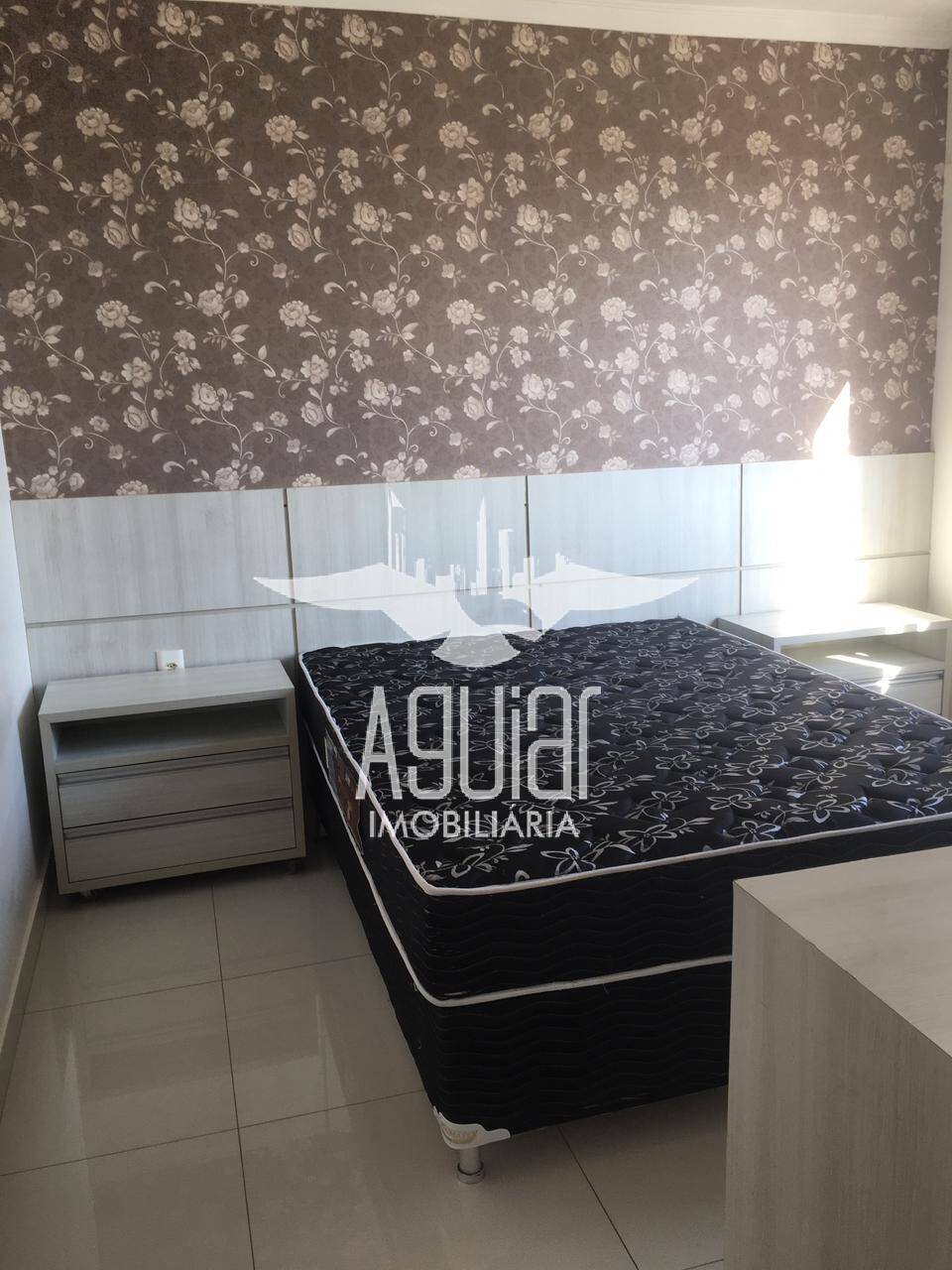 Apartamento para alugar com 2 quartos, 1m² - Foto 9