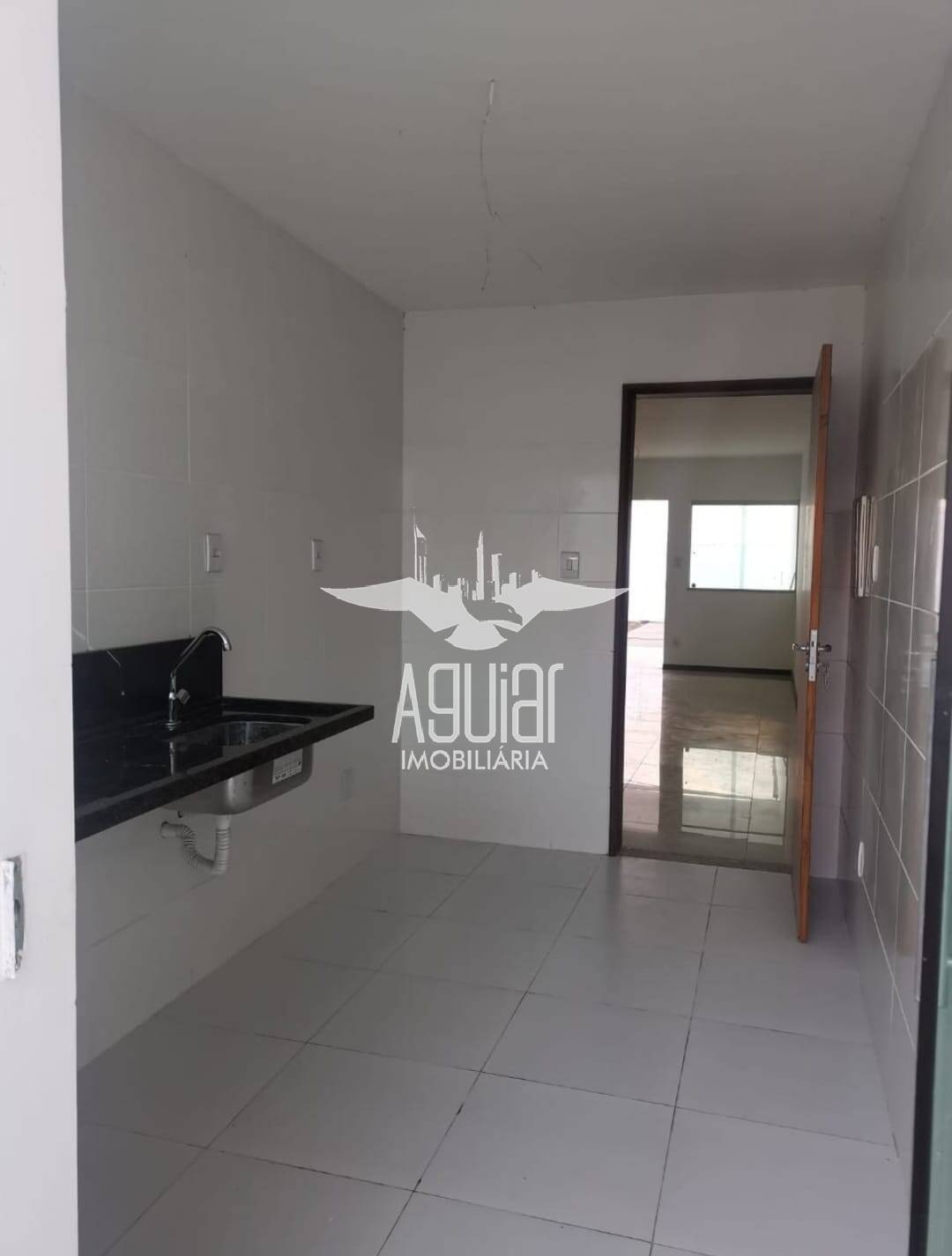 Casa à venda com 3 quartos, 90m² - Foto 10