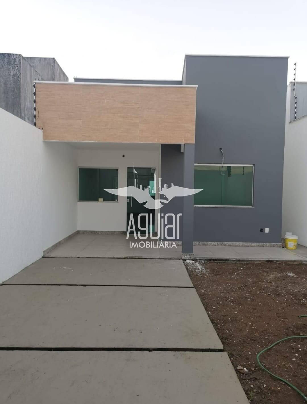 Casa à venda com 3 quartos, 90m² - Foto 3