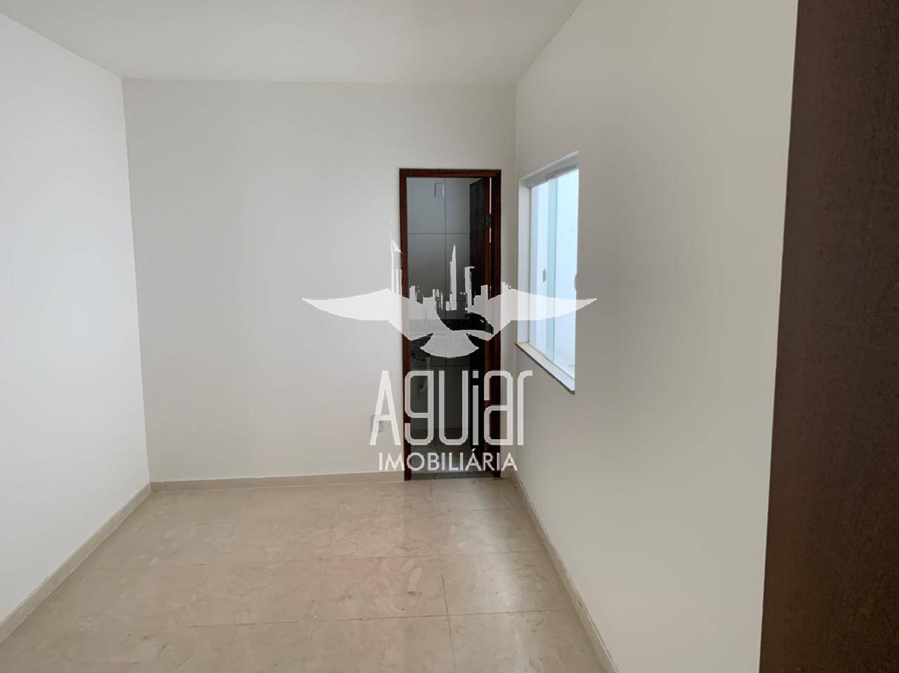 Casa à venda com 2 quartos, 98m² - Foto 12