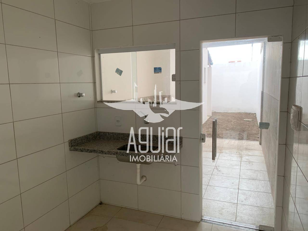 Casa à venda com 2 quartos, 98m² - Foto 16