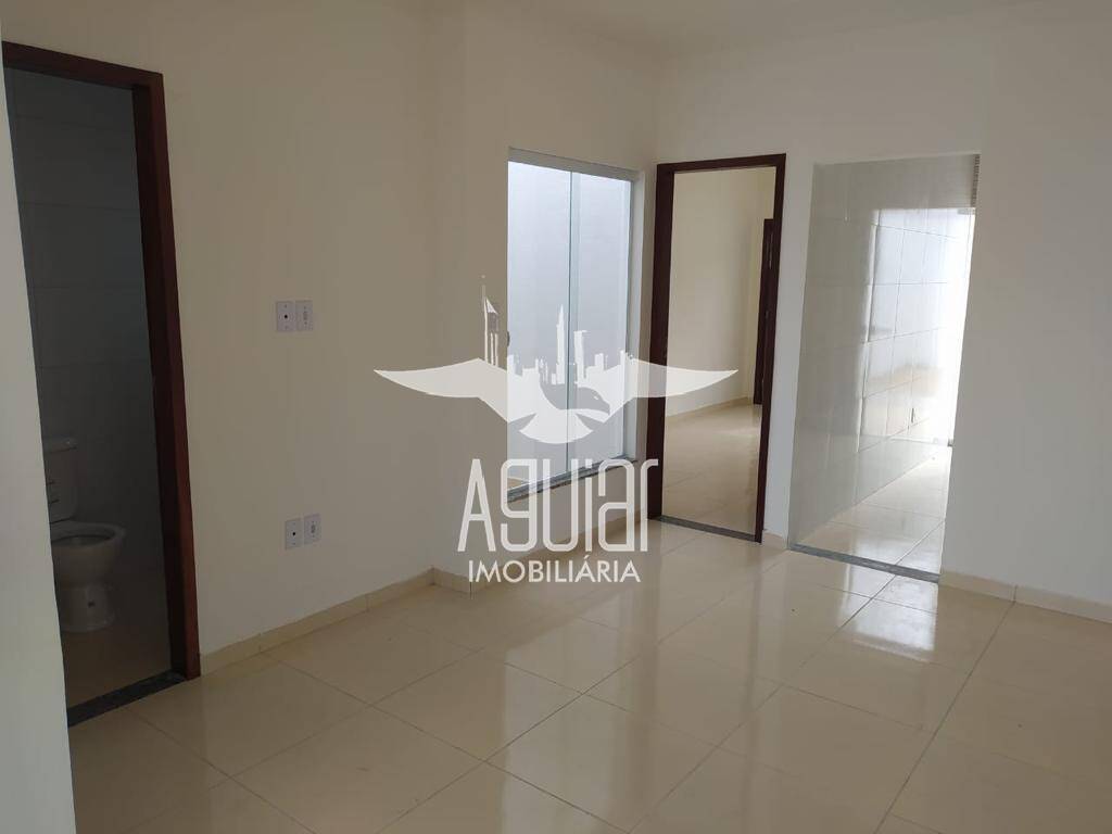 Casa à venda com 2 quartos, 61m² - Foto 5