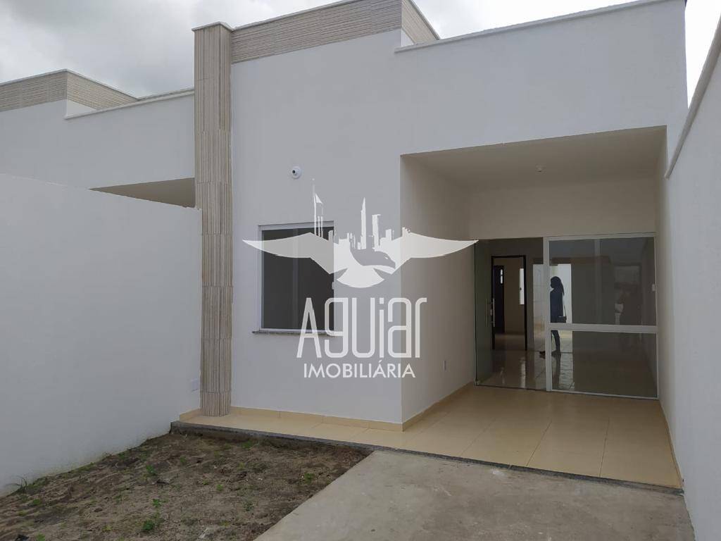 Casa à venda com 2 quartos, 61m² - Foto 2