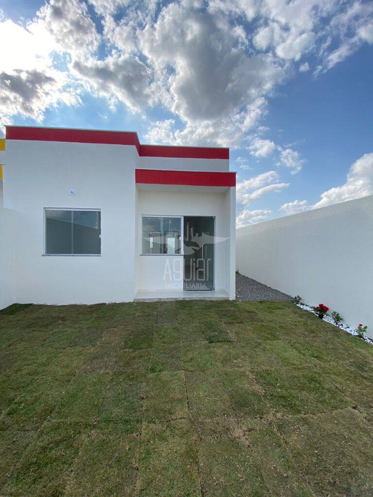 Casa à venda com 2 quartos, 66m² - Foto 2