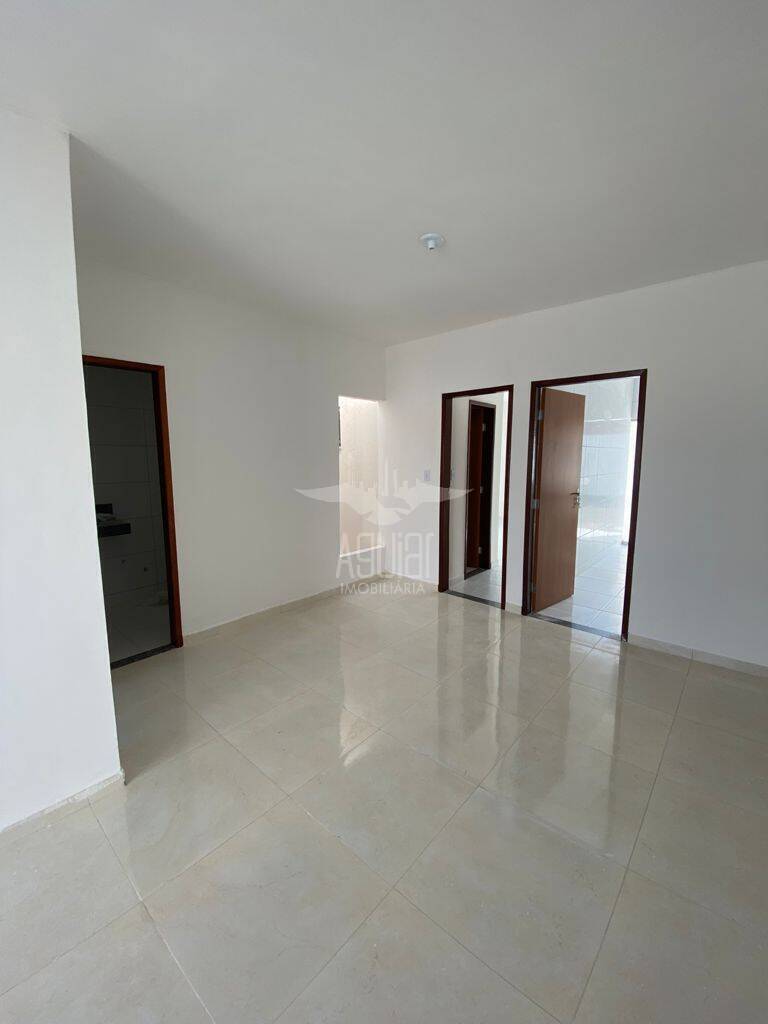 Casa à venda com 2 quartos, 66m² - Foto 5