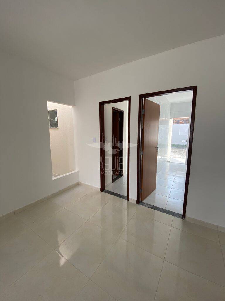 Casa à venda com 2 quartos, 66m² - Foto 7