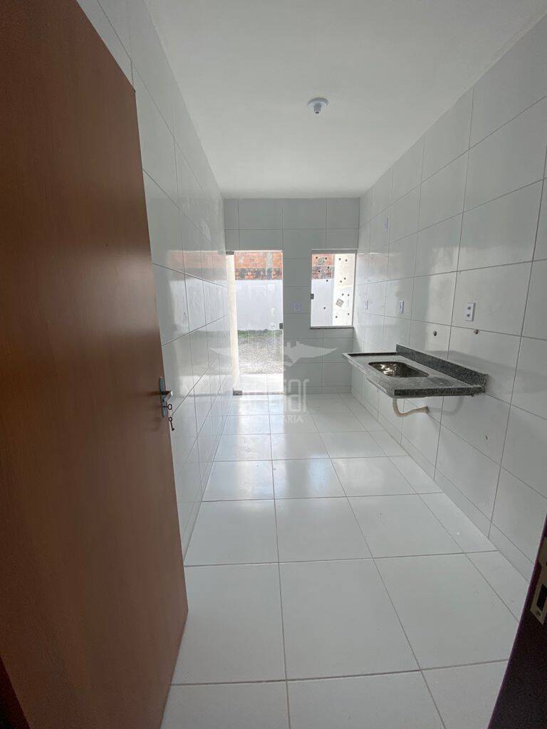 Casa à venda com 2 quartos, 66m² - Foto 19