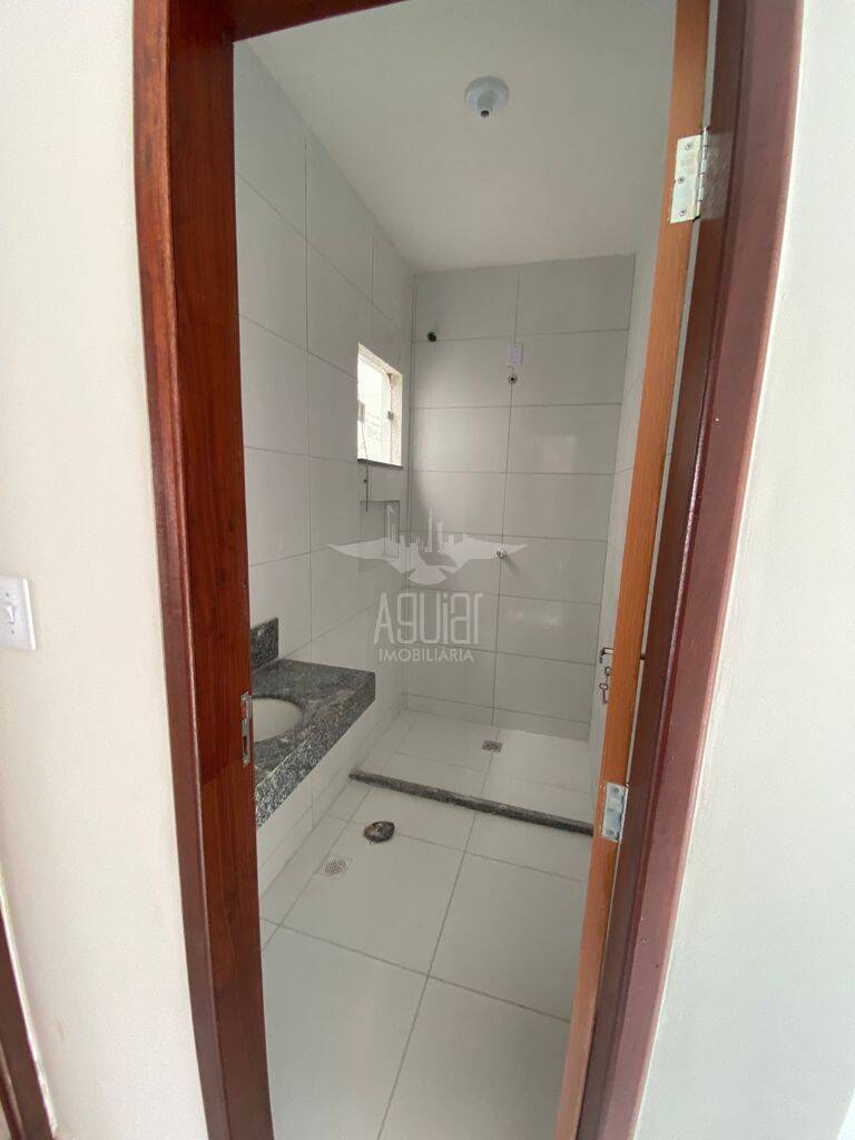 Casa à venda com 2 quartos, 66m² - Foto 17