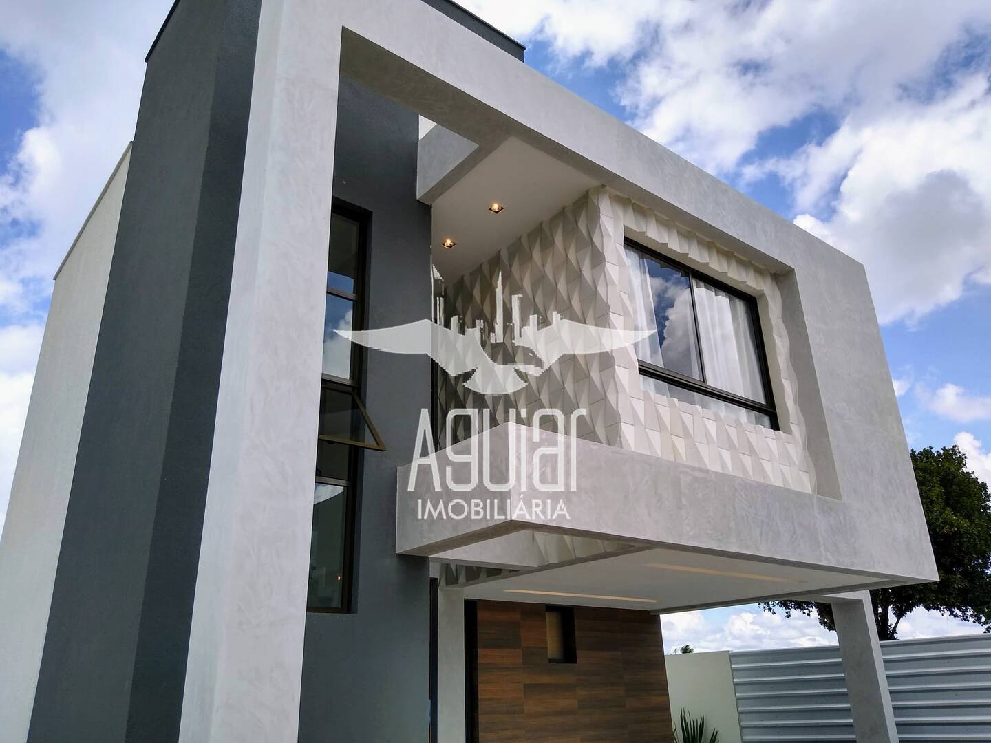 Casa à venda com 4 quartos, 133m² - Foto 3