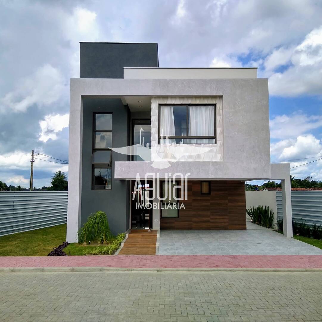 Casa à venda com 4 quartos, 133m² - Foto 1