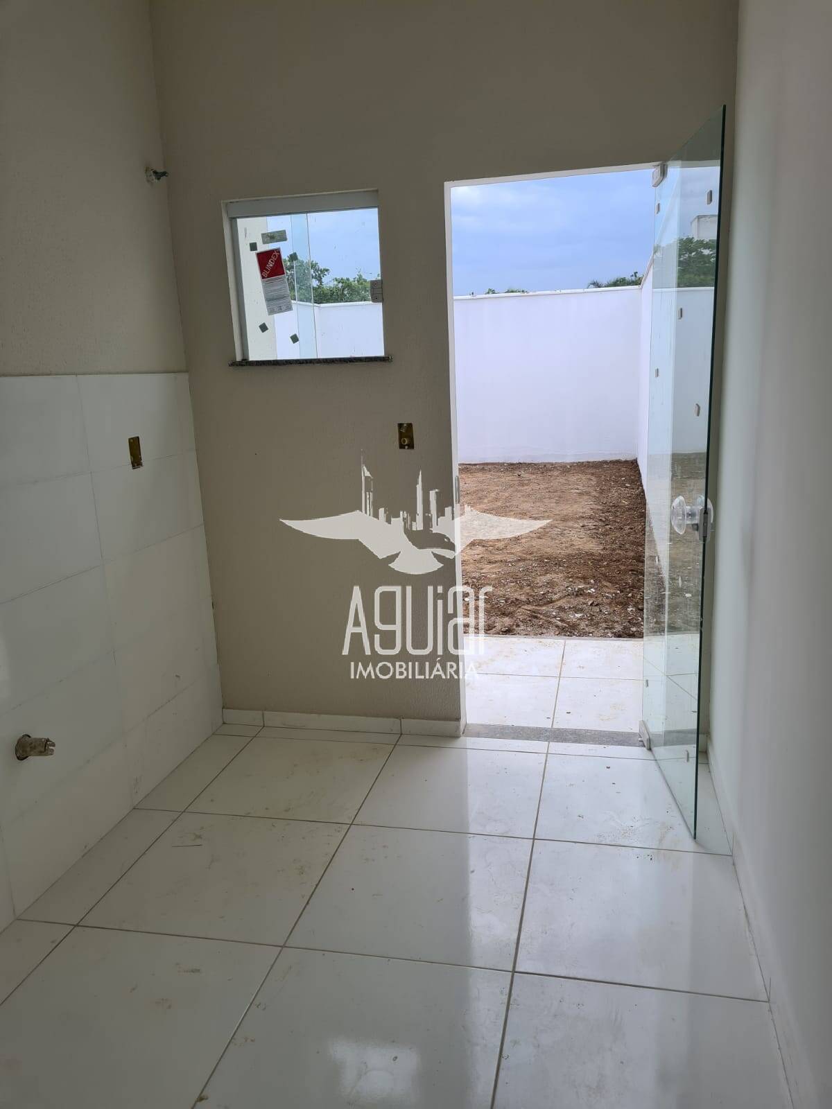 Casa à venda com 2 quartos, 165m² - Foto 10