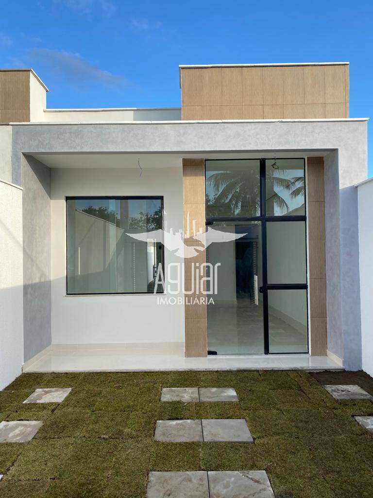 Casa à venda com 3 quartos, 82m² - Foto 2