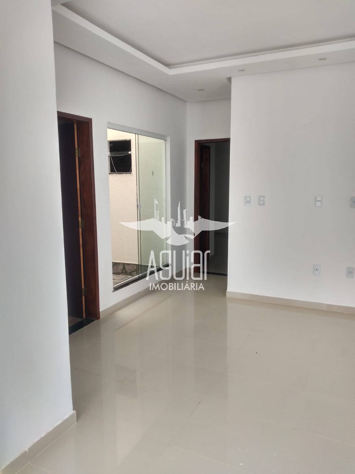 Casa à venda com 2 quartos, 82m² - Foto 7