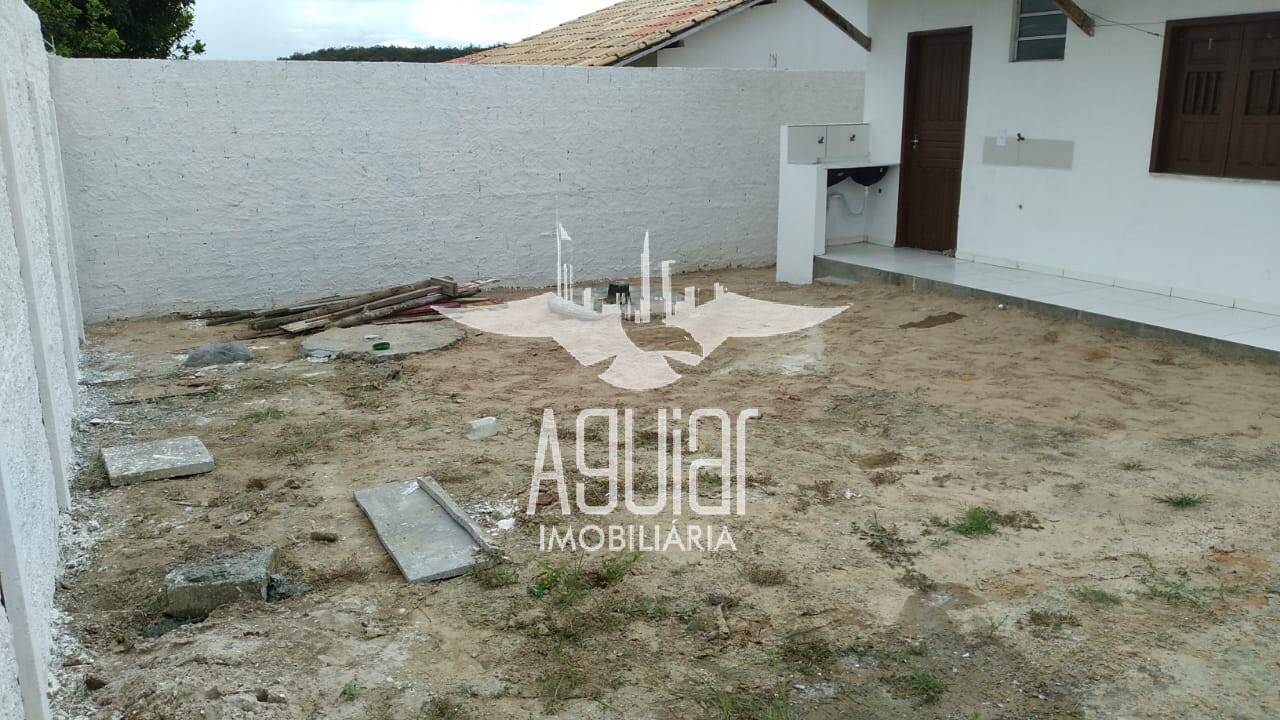 Casa à venda com 2 quartos, 40m² - Foto 12