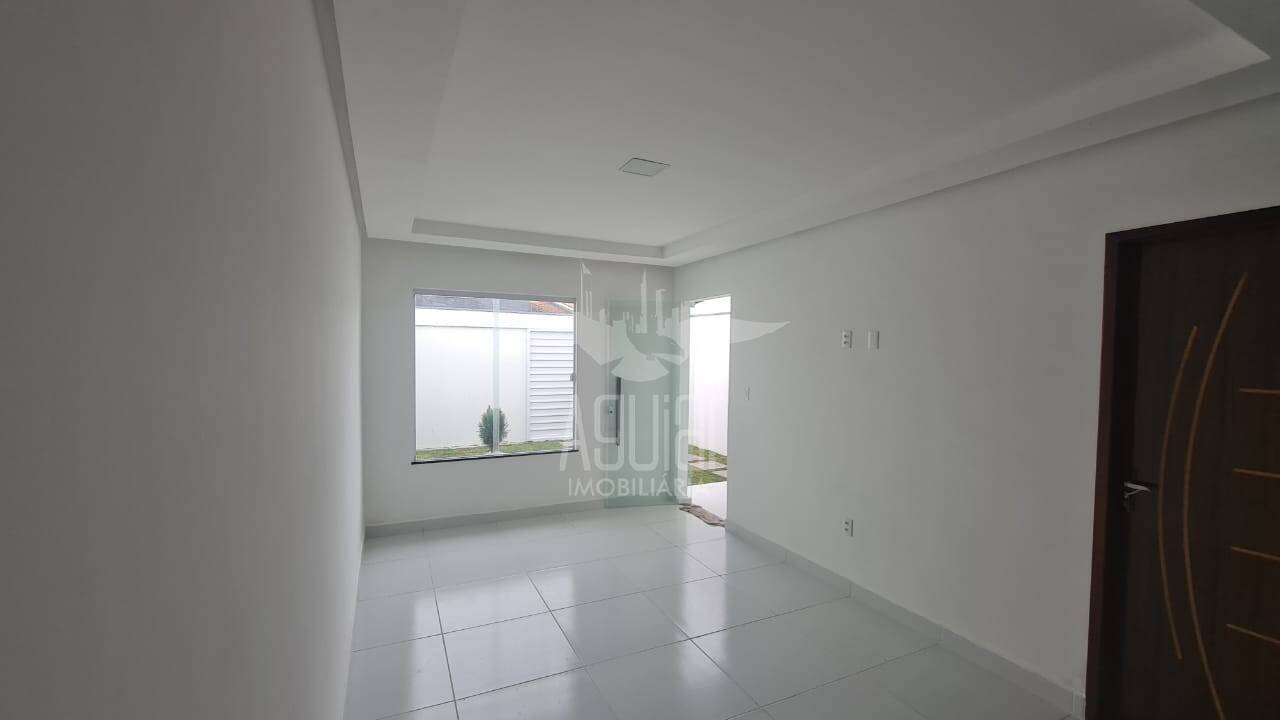 Casa à venda com 2 quartos, 68m² - Foto 8