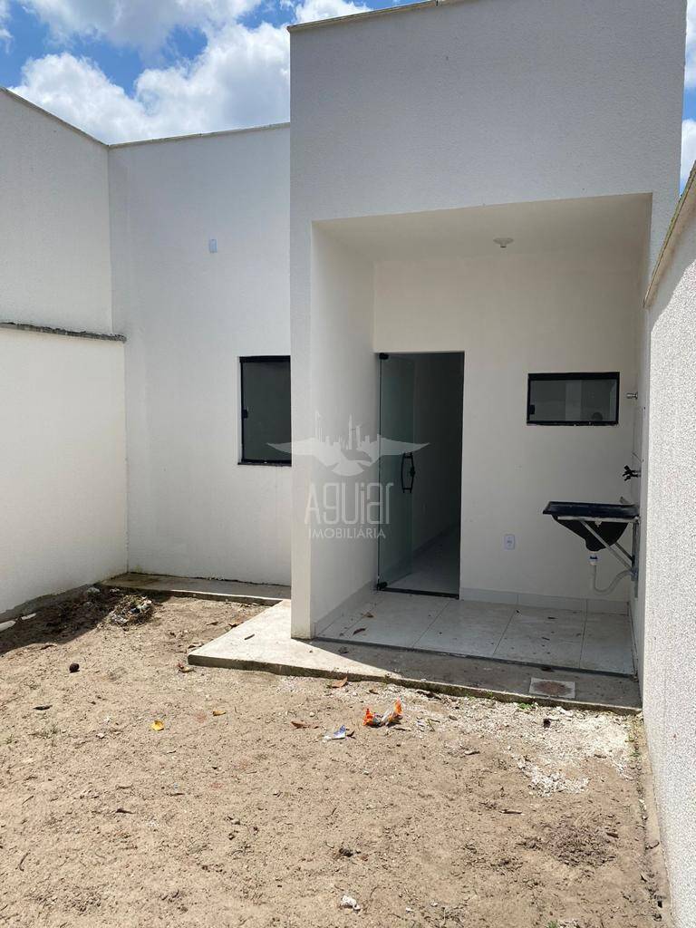 Casa à venda com 2 quartos, 66m² - Foto 10