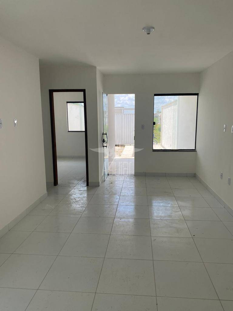 Casa à venda com 2 quartos, 66m² - Foto 5