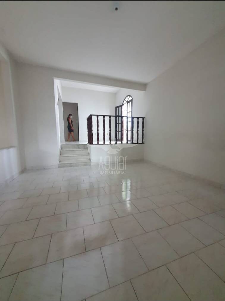 Casa à venda com 3 quartos, 284m² - Foto 16