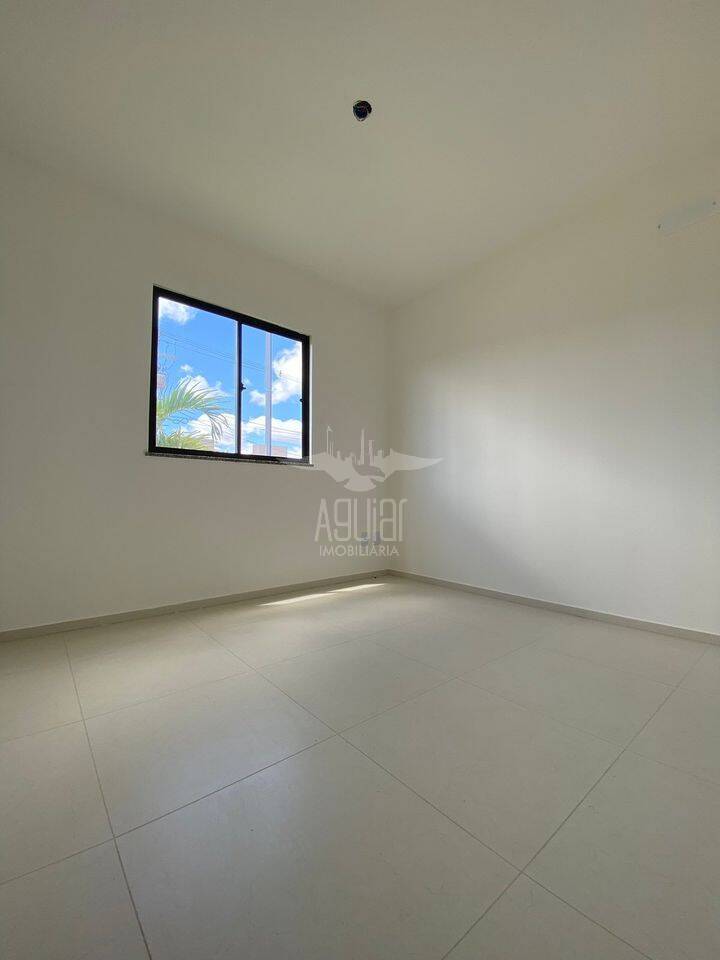 Casa à venda com 2 quartos, 40m² - Foto 27