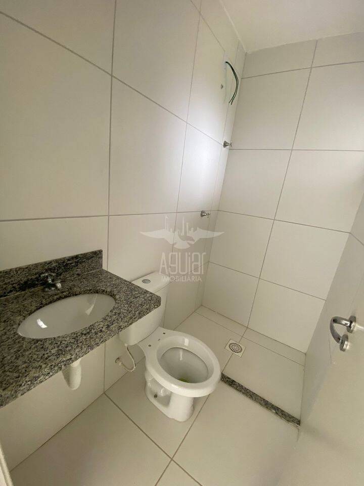 Casa à venda com 2 quartos, 40m² - Foto 25