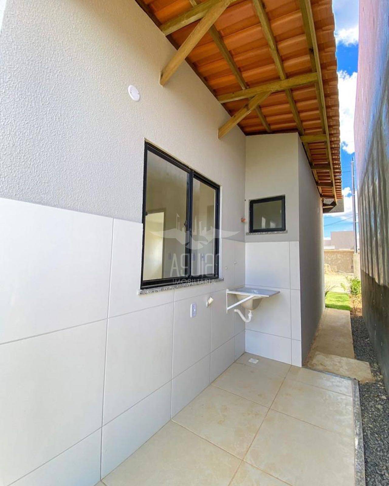 Casa à venda com 2 quartos, 40m² - Foto 30