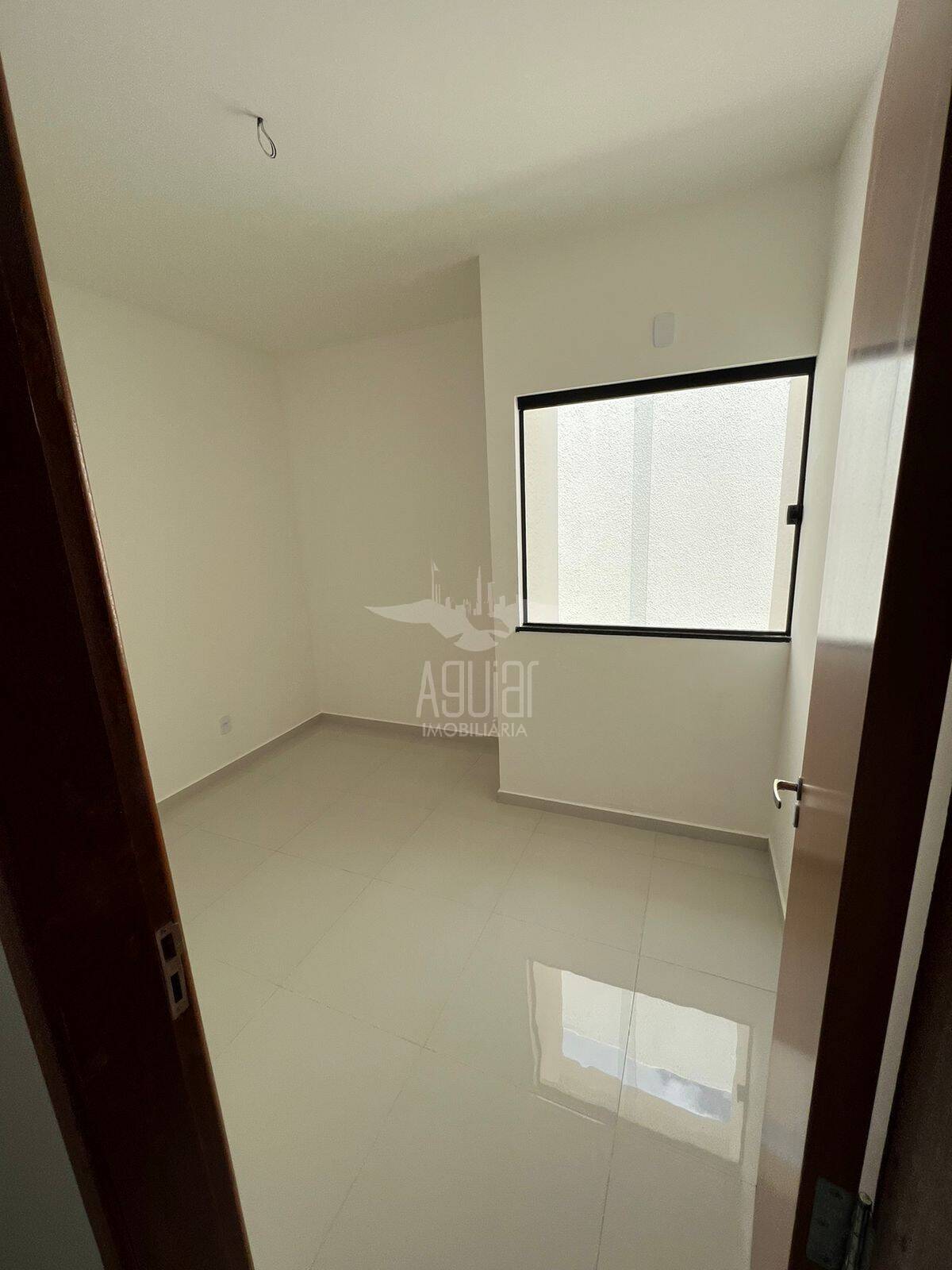 Casa à venda com 3 quartos, 88m² - Foto 17