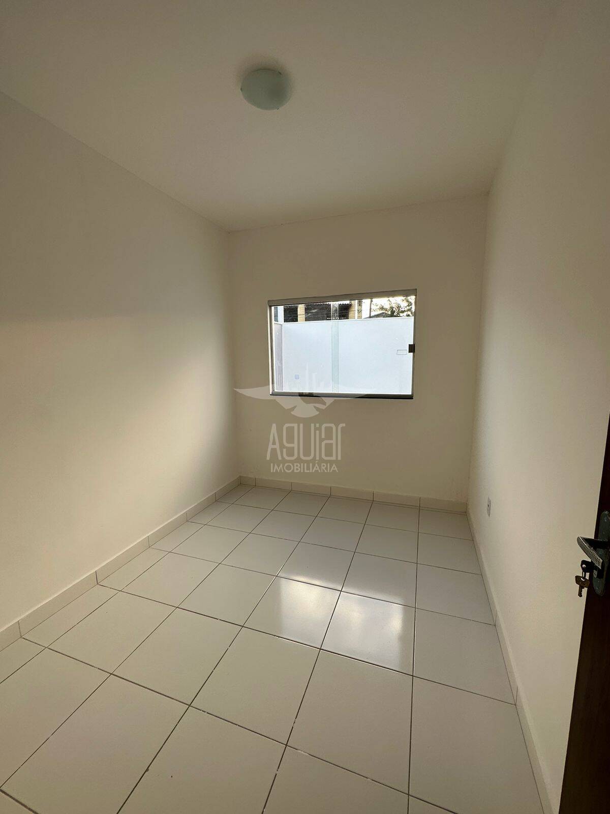 Casa à venda com 3 quartos, 85m² - Foto 11