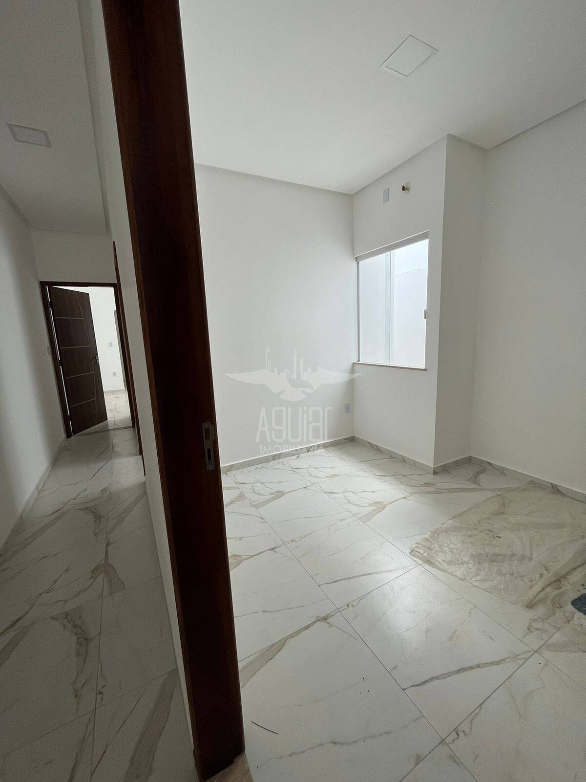 Casa à venda com 3 quartos, 85m² - Foto 14