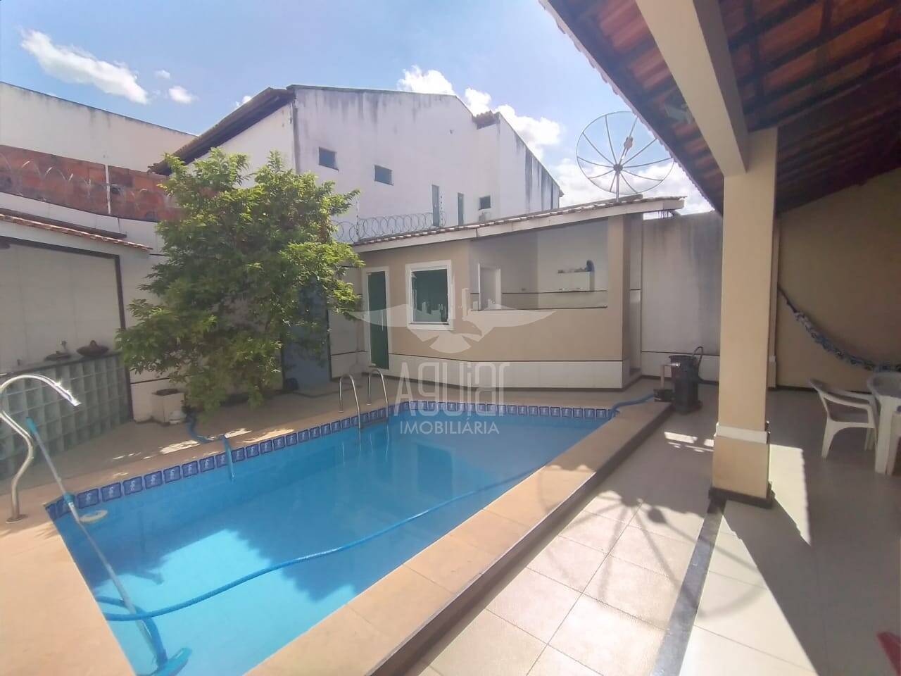 Casa à venda com 3 quartos, 210m² - Foto 20