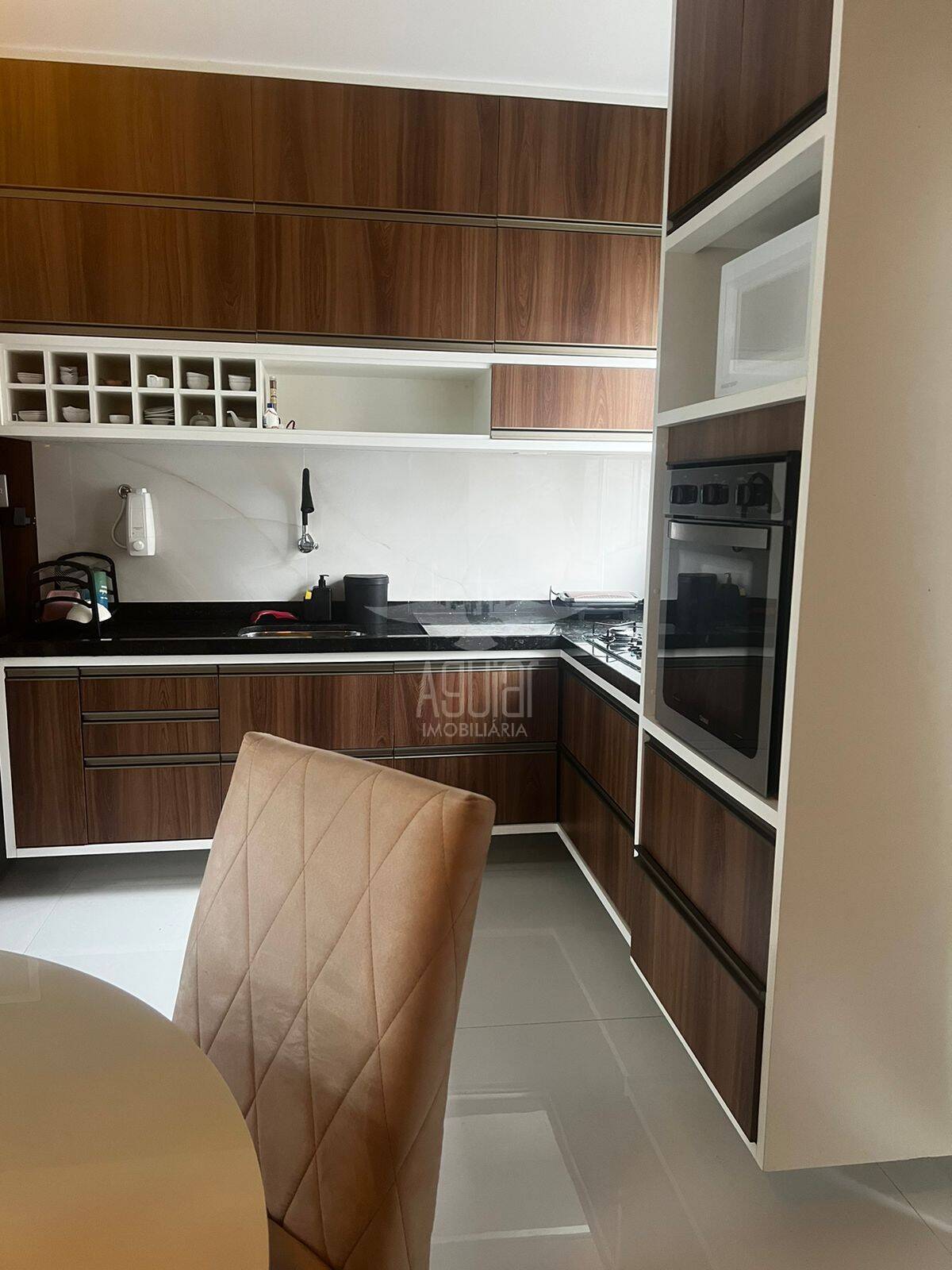 Casa de Condomínio para alugar com 2 quartos, 144m² - Foto 19