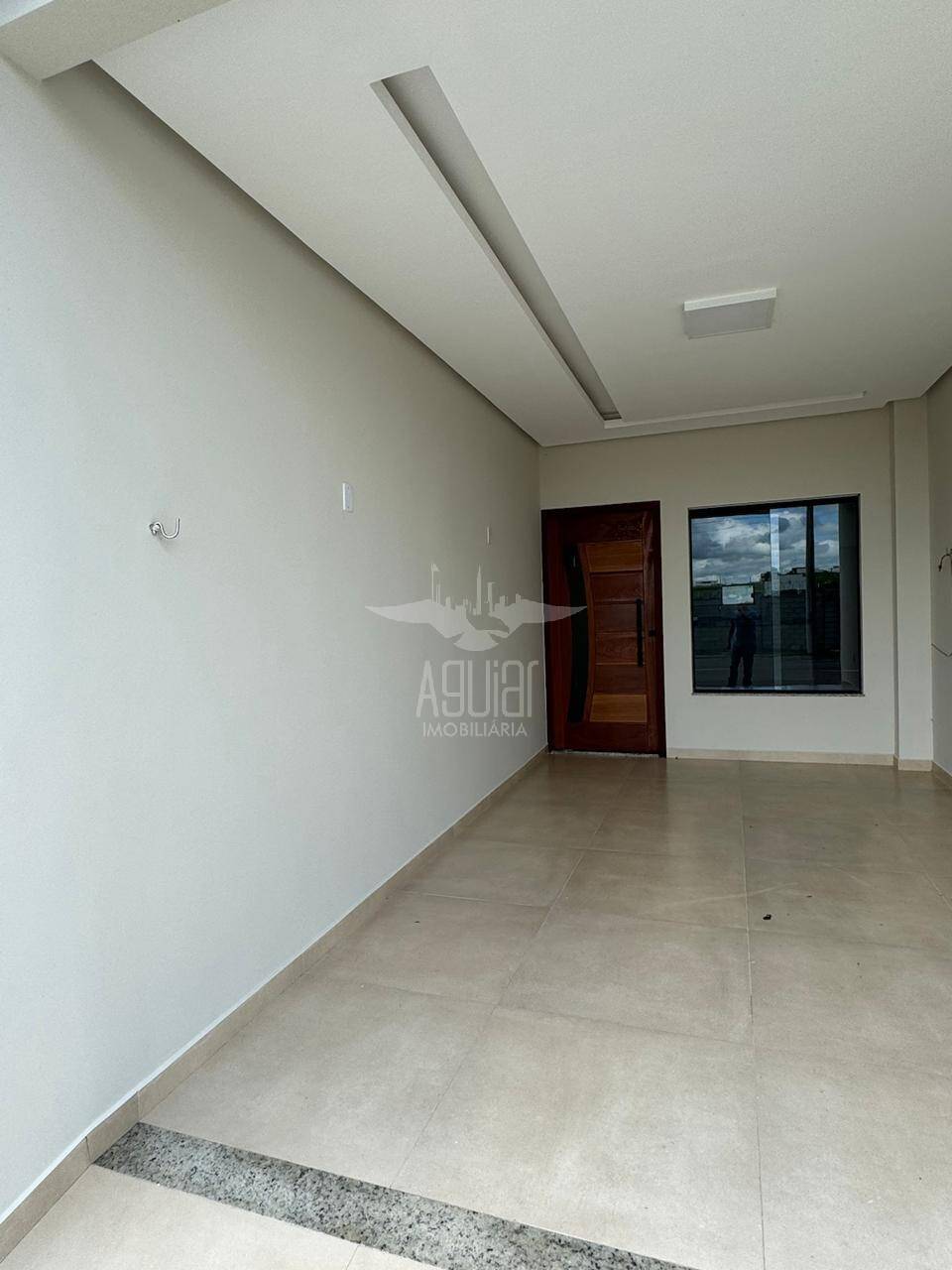 Casa à venda com 3 quartos, 140m² - Foto 2