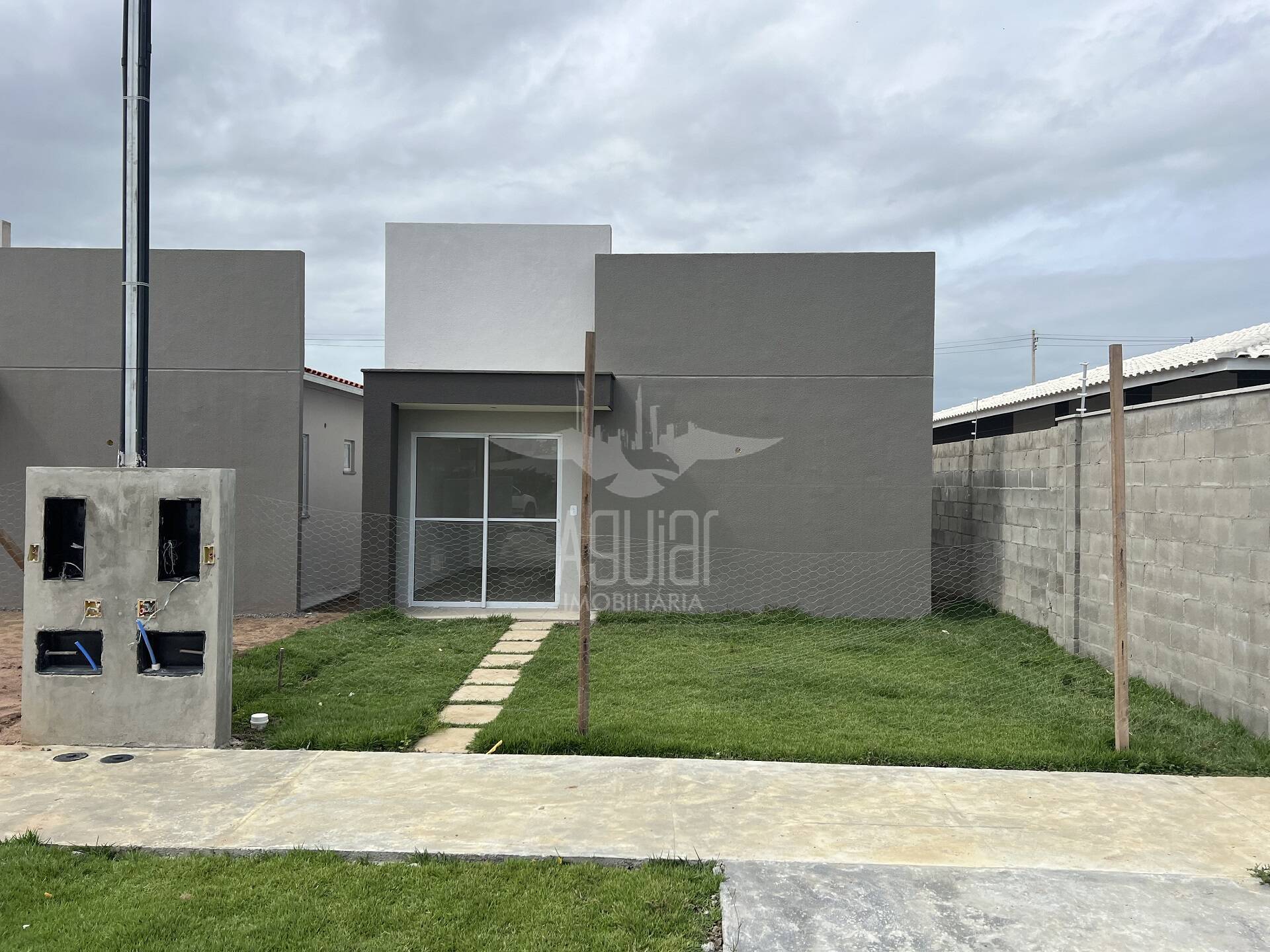 Casa à venda com 2 quartos, 43m² - Foto 24