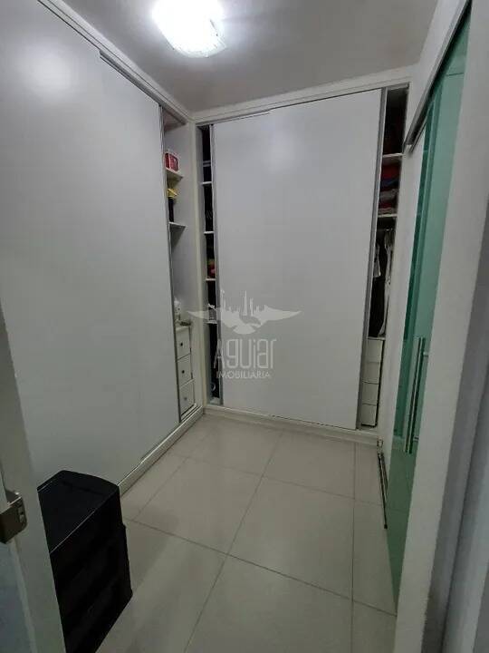 Casa à venda com 3 quartos, 195m² - Foto 10