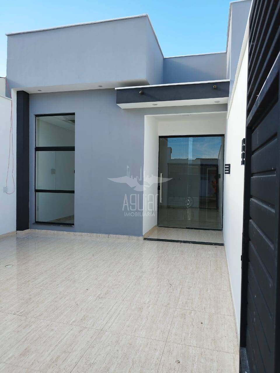 Casa à venda com 3 quartos, 87m² - Foto 3