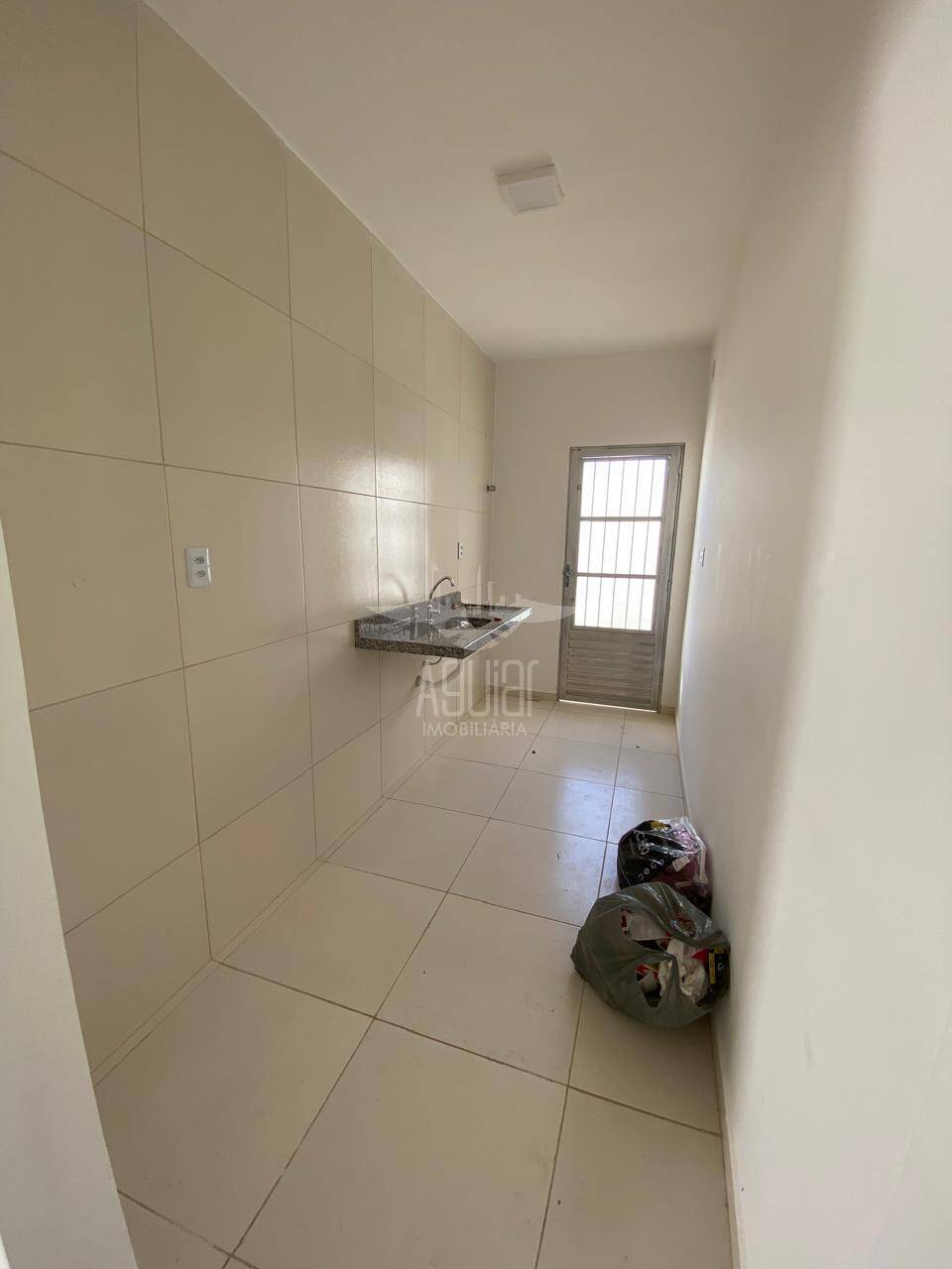 Casa à venda com 2 quartos, 135m² - Foto 10